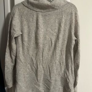 Cashmere sweater
